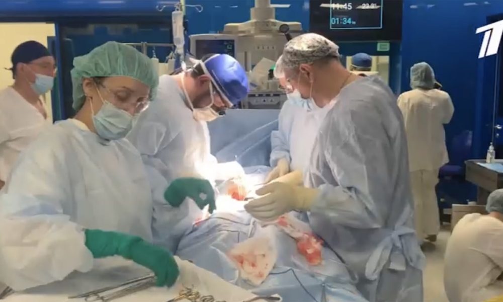 Специальный репортаж Первого канала о том, как прошла первая родственная трансплантация почки в Клинической больнице Святителя Луки